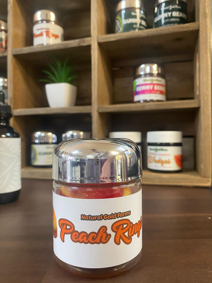 Natural Gold Farms Delta 8 Peach Ring Gummies (10 count 2000mg)